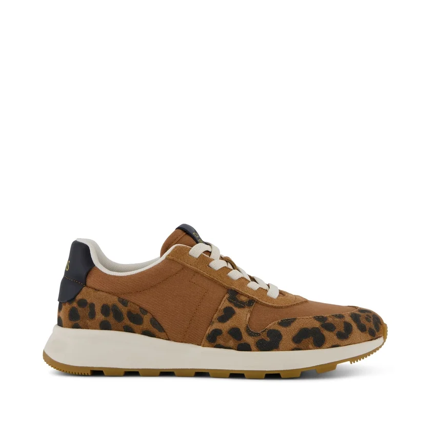 Kadın TRVL LITE Retro Runner Sneaker Kadın TRVL LITE Retro Runner Sneaker